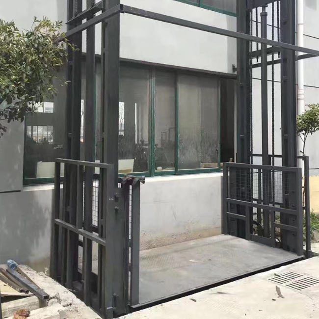 岚山5吨室外升降货梯